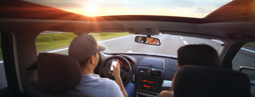 Smartphones fordern mehr Verkehrsopfer als Alkohol